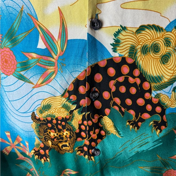 🔥 top man 100% viscose button down oriental style tiger and flame shirt 🔥 - Picture 4 of 8